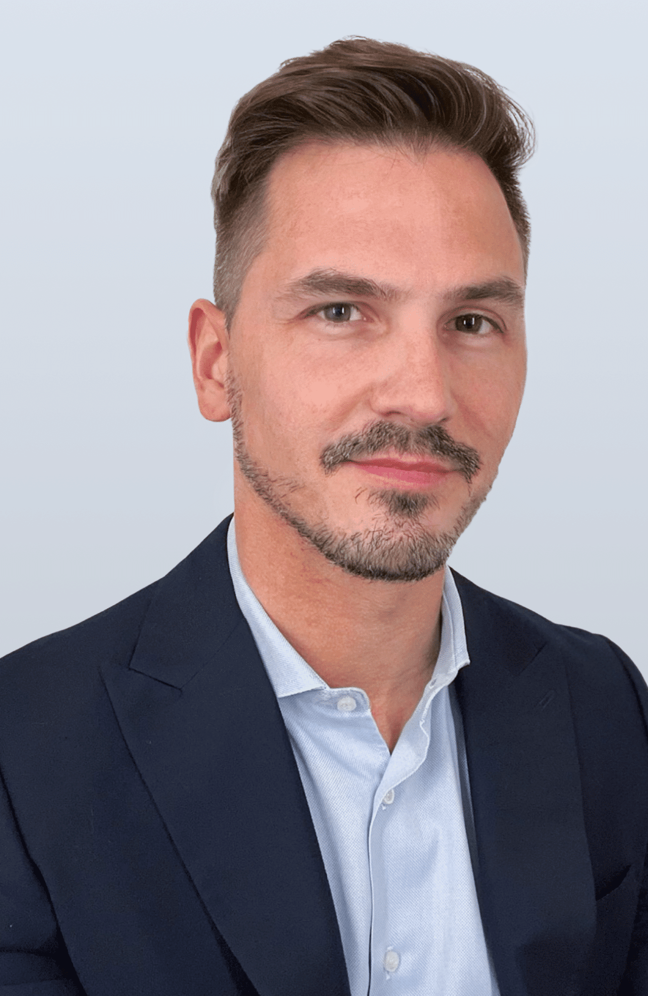 Horizontal management, flexibility, togetherness – Sales Manager Valentino’s Perspective on Staticus